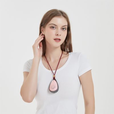 FCC Pembersih Udara Pakai Pintar 96 X 56 X 33mm 2 Jam Pengisi Daya Pembersih Udara leher