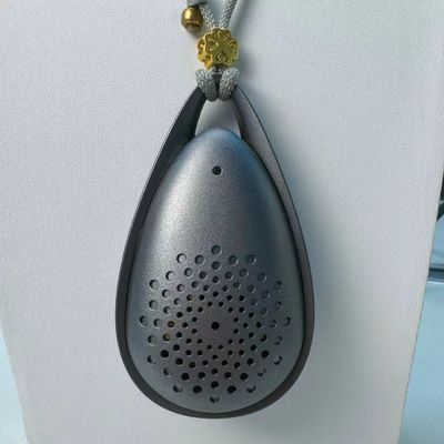 Pembersih Udara Ultra Silent Wearable Baterai Panjang Umur Warna Custom