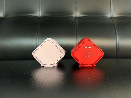 Ionisator Udara Mobil Putih Dan Penghilang Bau 3W Pembersih Kabin Bebas Ozon